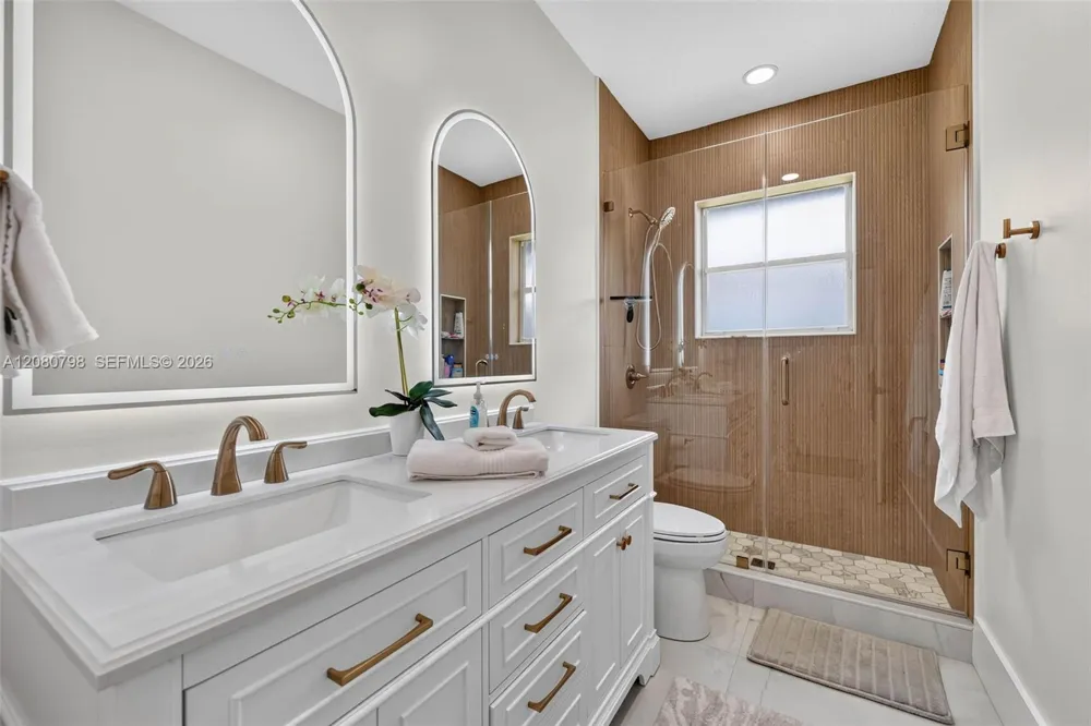 6640 NW 41st St Coral Springs, FL 33067
