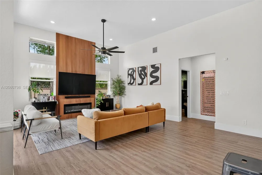 6640 NW 41st St Coral Springs, FL 33067
