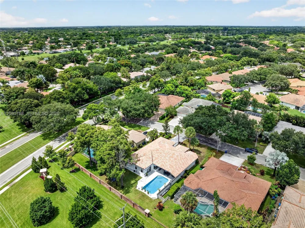 6640 NW 41st St Coral Springs, FL 33067