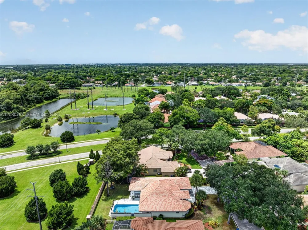 6640 NW 41st St Coral Springs, FL 33067