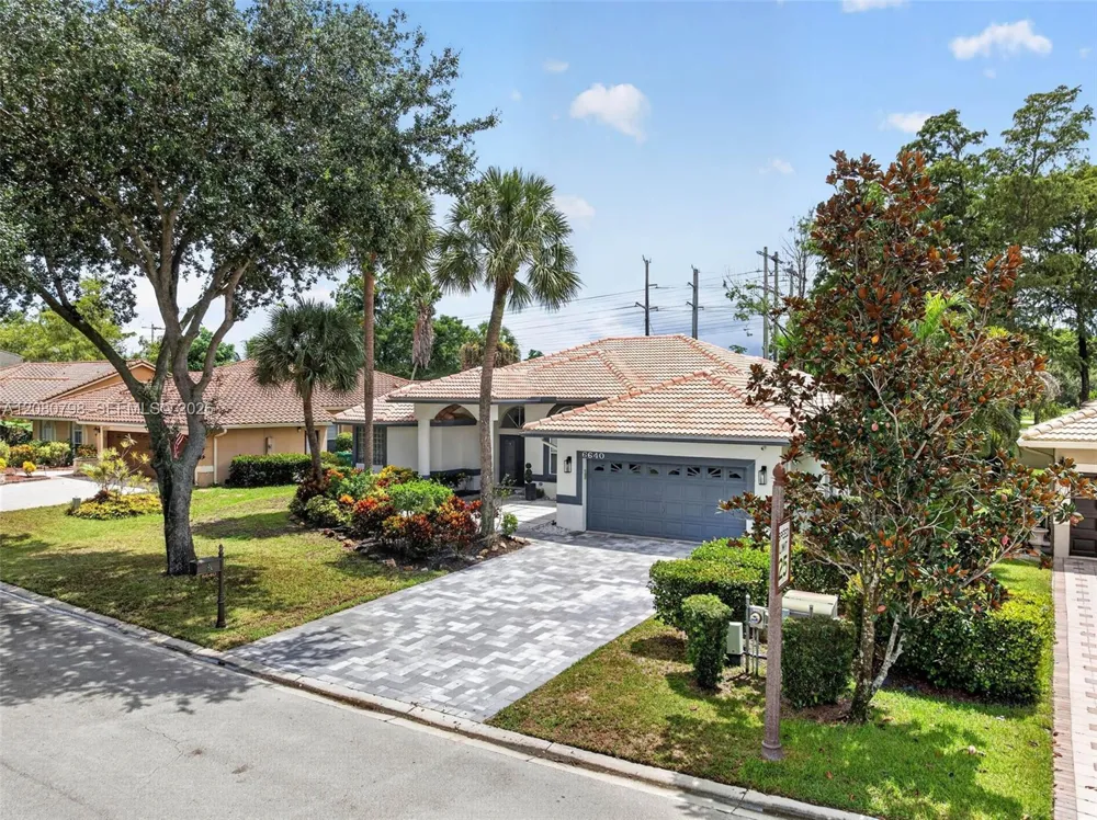 6640 NW 41st St Coral Springs, FL 33067
