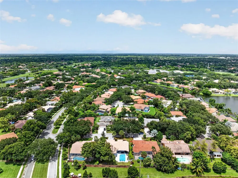 6640 NW 41st St Coral Springs, FL 33067