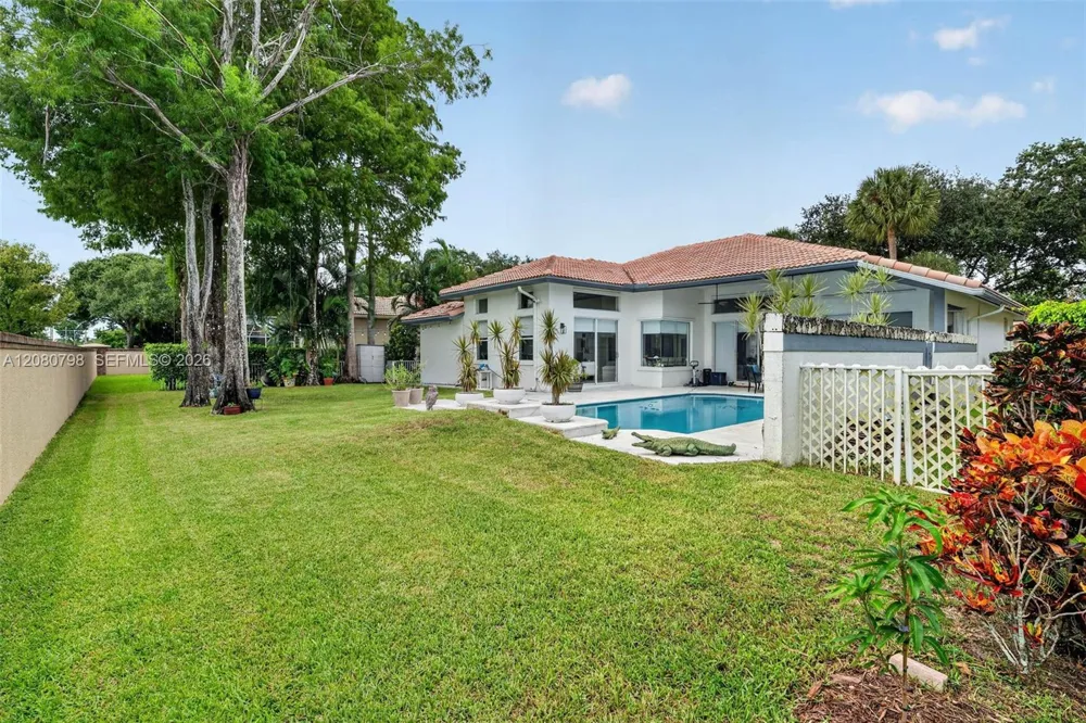 6640 NW 41st St Coral Springs, FL 33067
