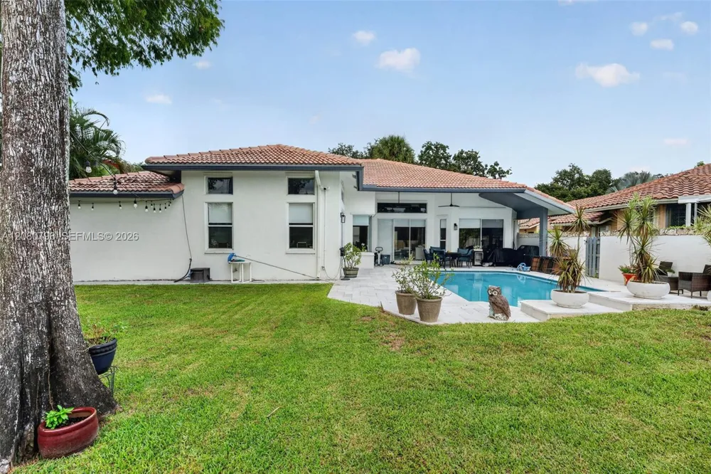 6640 NW 41st St Coral Springs, FL 33067