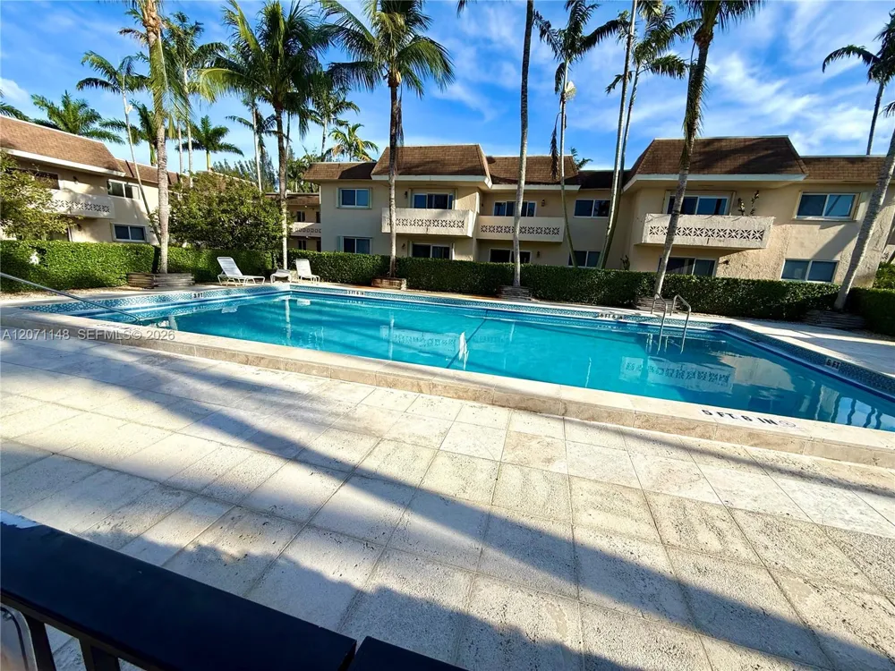 14500 SW 88th Ave #258 Palmetto Bay, FL 33176