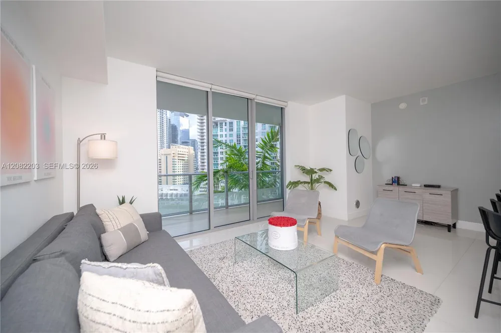 1300 Brickell Bay Dr #1601 Miami, FL 33131