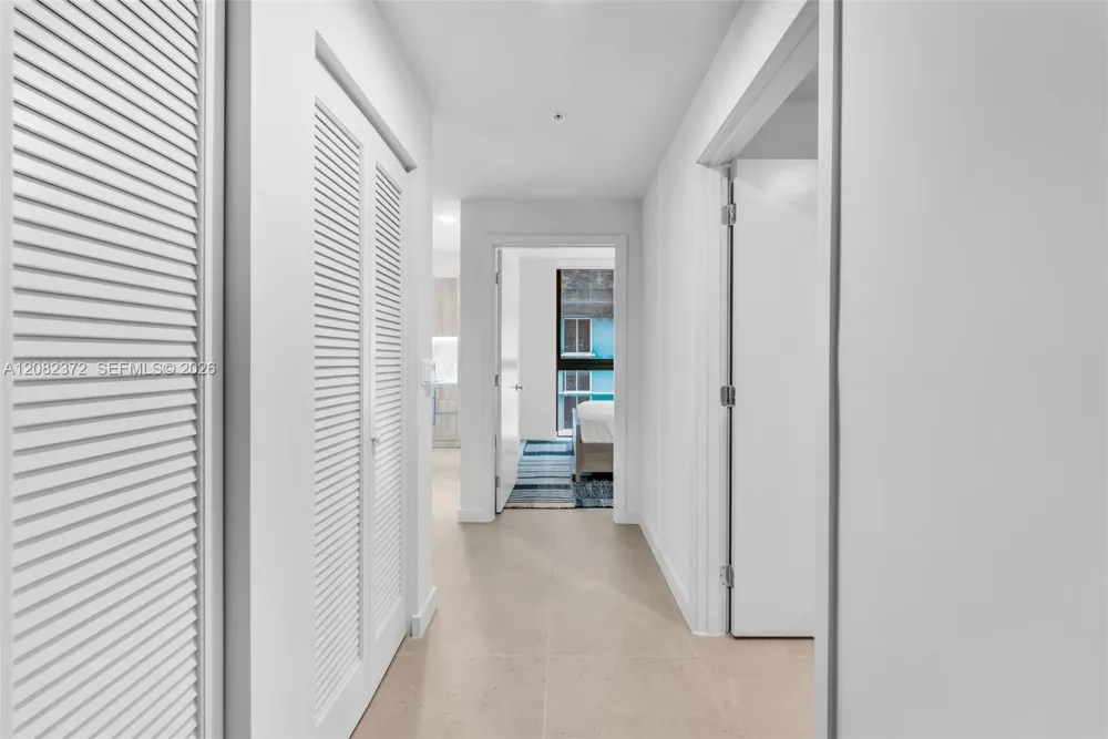 11 NE 6th St #2209 Miami, FL 33132