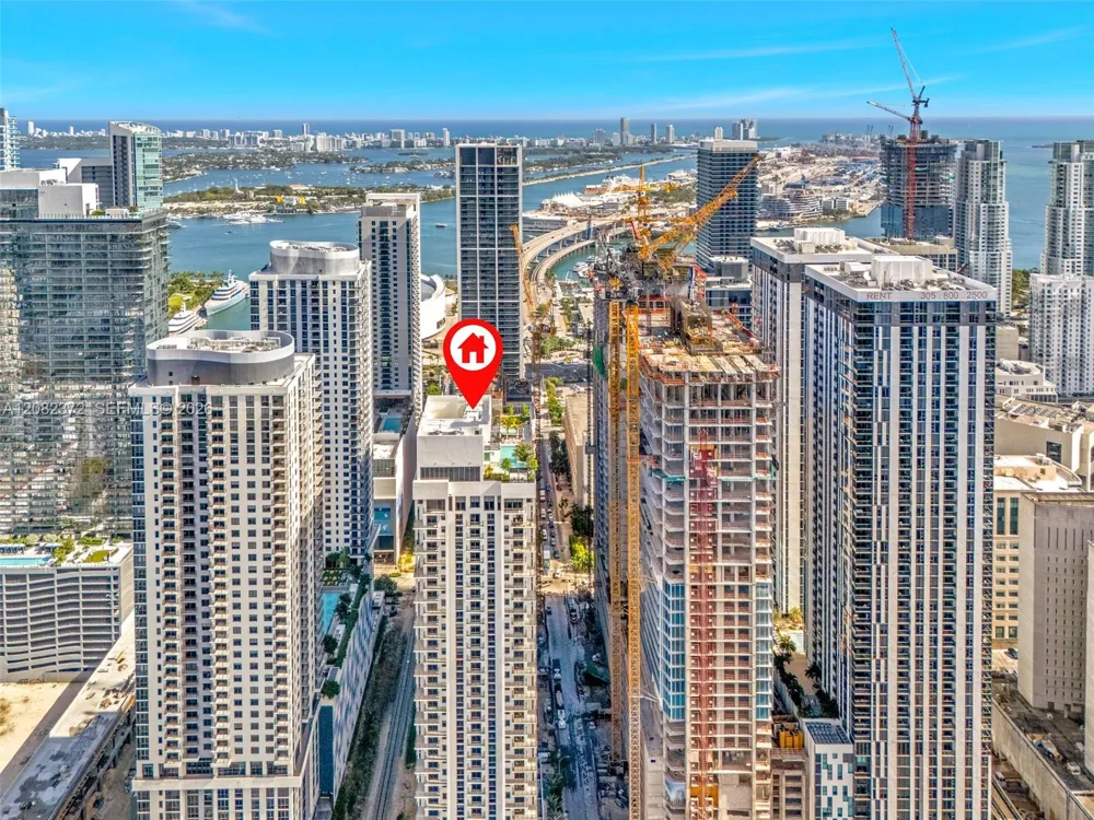 11 NE 6th St #2209 Miami, FL 33132