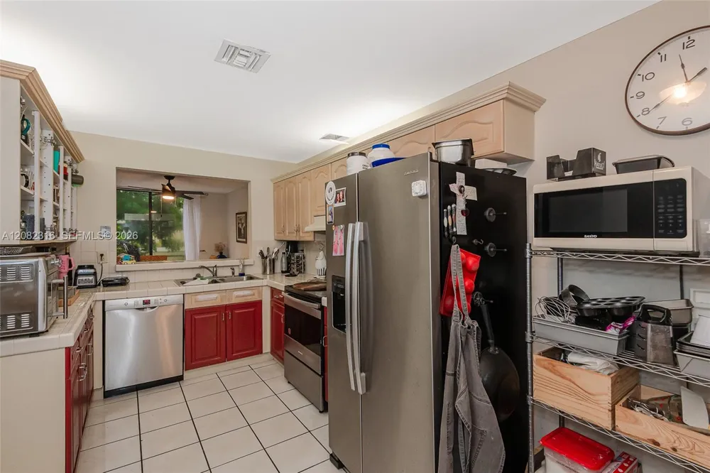 9876 Costa Del Sol Blvd #B-93 Doral, FL 33178