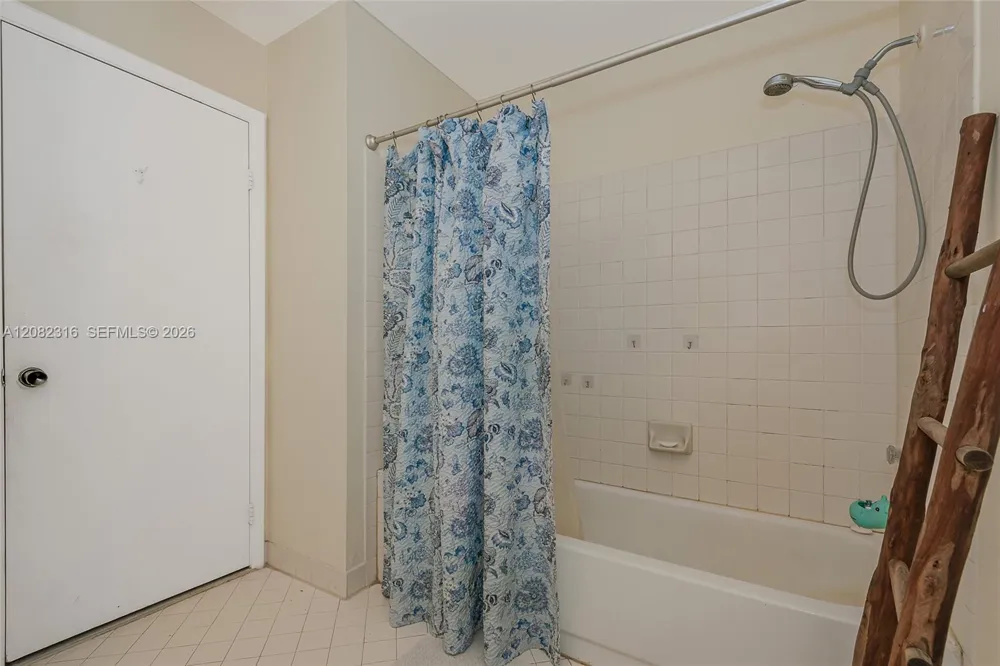 9876 Costa Del Sol Blvd #B-93 Doral, FL 33178