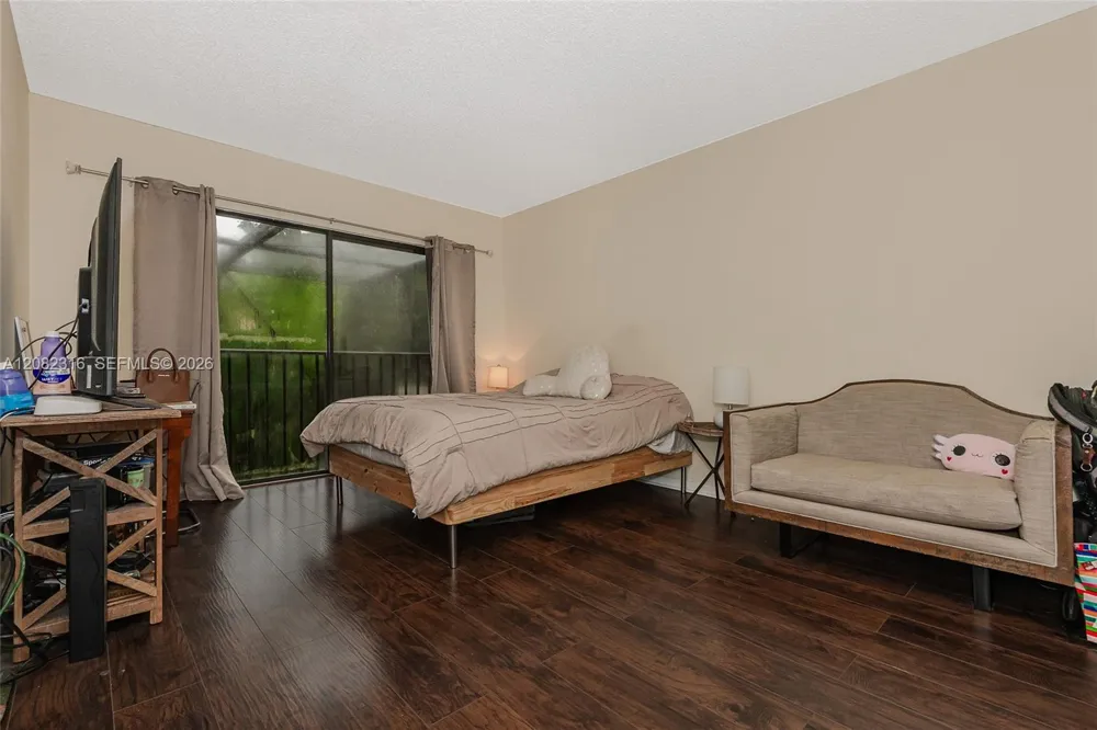 9876 Costa Del Sol Blvd #B-93 Doral, FL 33178