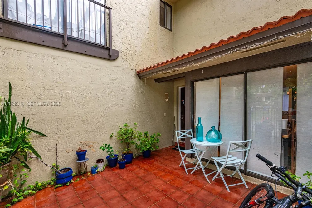 9876 Costa Del Sol Blvd #B-93 Doral, FL 33178