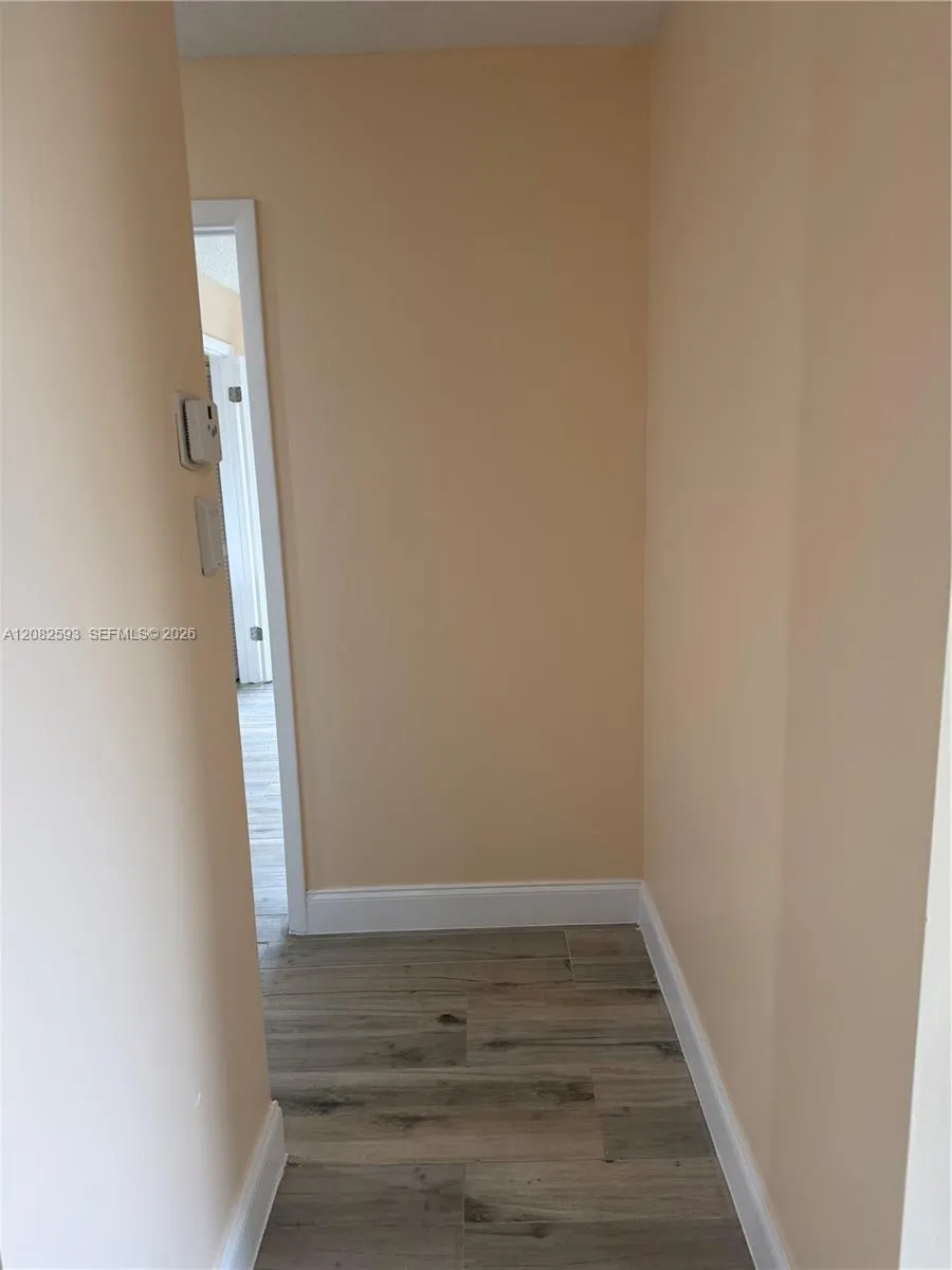 11091 NW 7th St #202-16 Doral, FL 33172