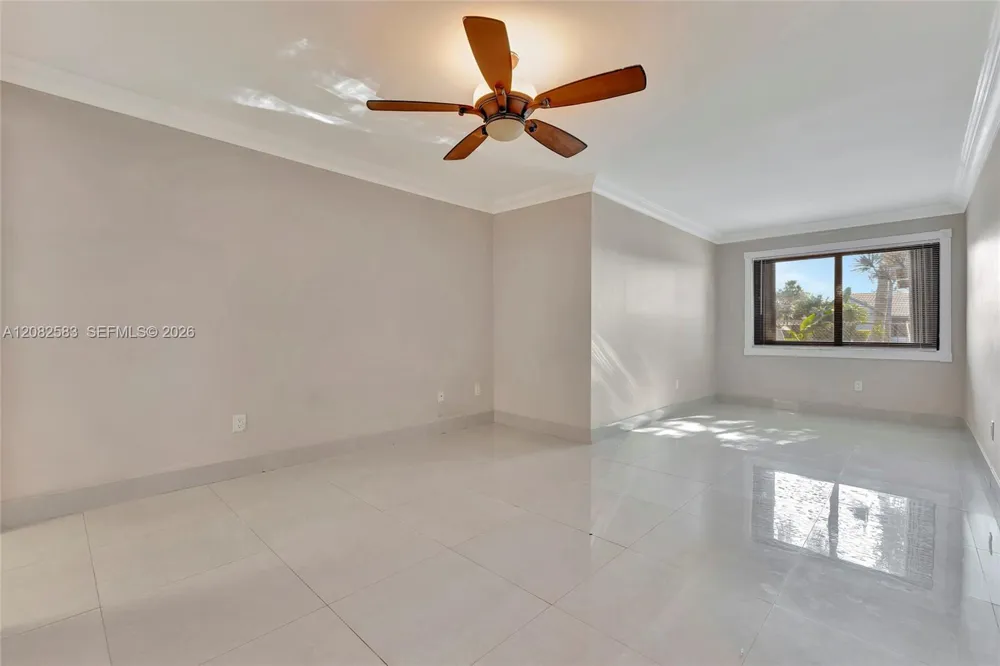 6320 Plymouth Ln Davie, FL 33331