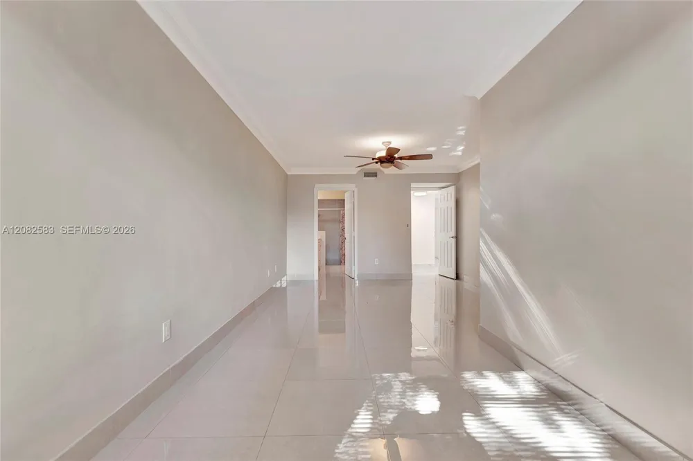 6320 Plymouth Ln Davie, FL 33331