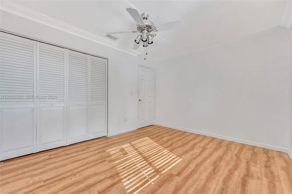6320 Plymouth Ln Davie, FL 33331