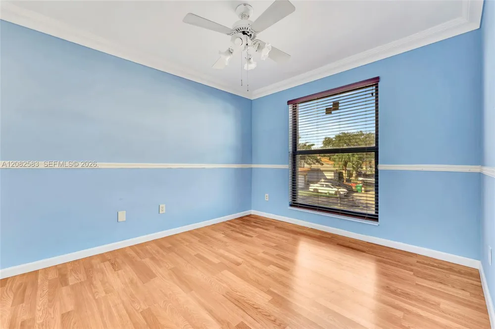 6320 Plymouth Ln Davie, FL 33331