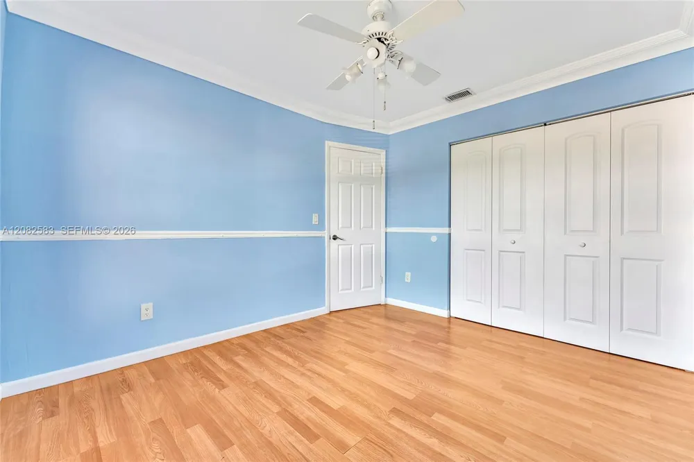 6320 Plymouth Ln Davie, FL 33331