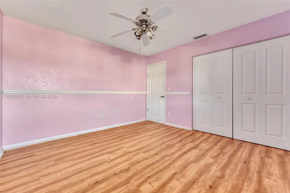 6320 Plymouth Ln Davie, FL 33331