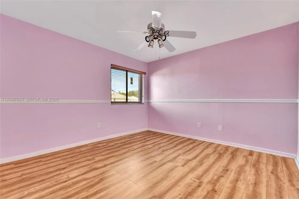 6320 Plymouth Ln Davie, FL 33331