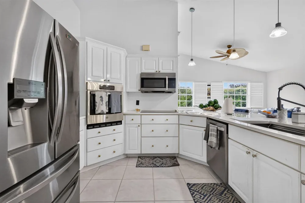 1770 EMILIO LANE Palm Springs, FL 33406