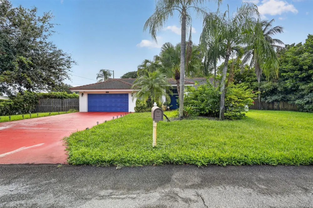 1770 EMILIO LANE Palm Springs, FL 33406