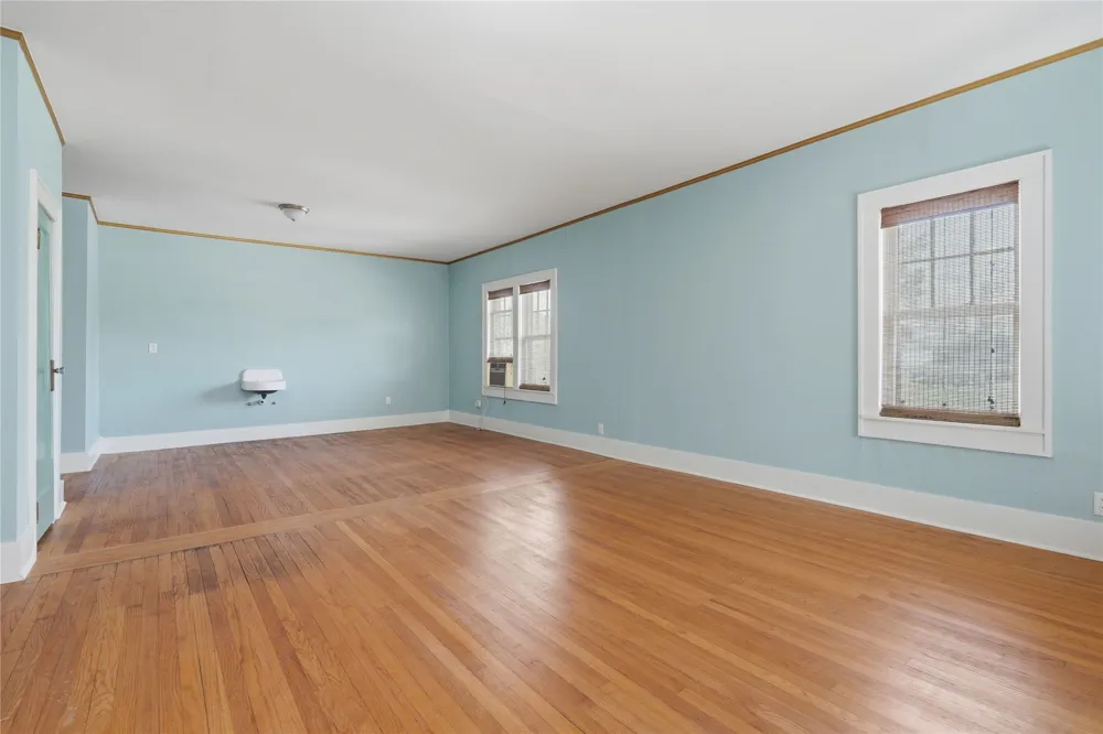 1302 S Elwood Avenue Tulsa, OK 74119
