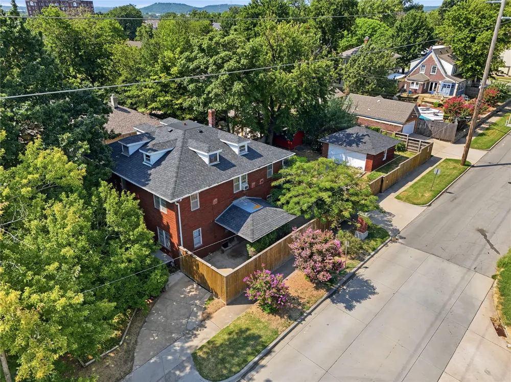 1302 S Elwood Avenue Tulsa, OK 74119