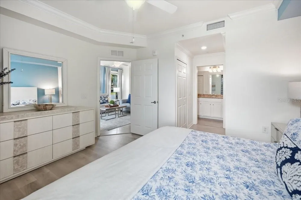 17118 VARDON TERRACE #108 Lakewood Ranch, FL 34211
