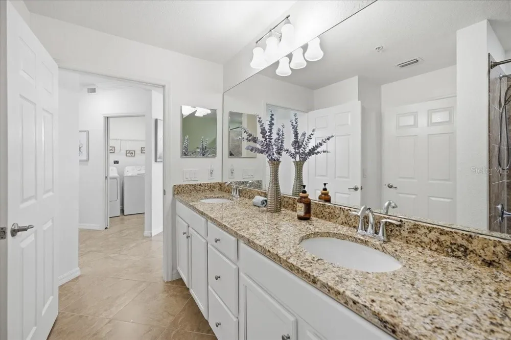 17118 VARDON TERRACE #108 Lakewood Ranch, FL 34211