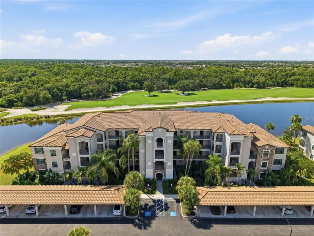 17118 VARDON TERRACE #108 Lakewood Ranch, FL 34211