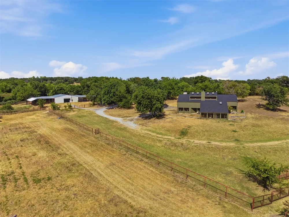 2701 FM 51 Weatherford, TX 76085