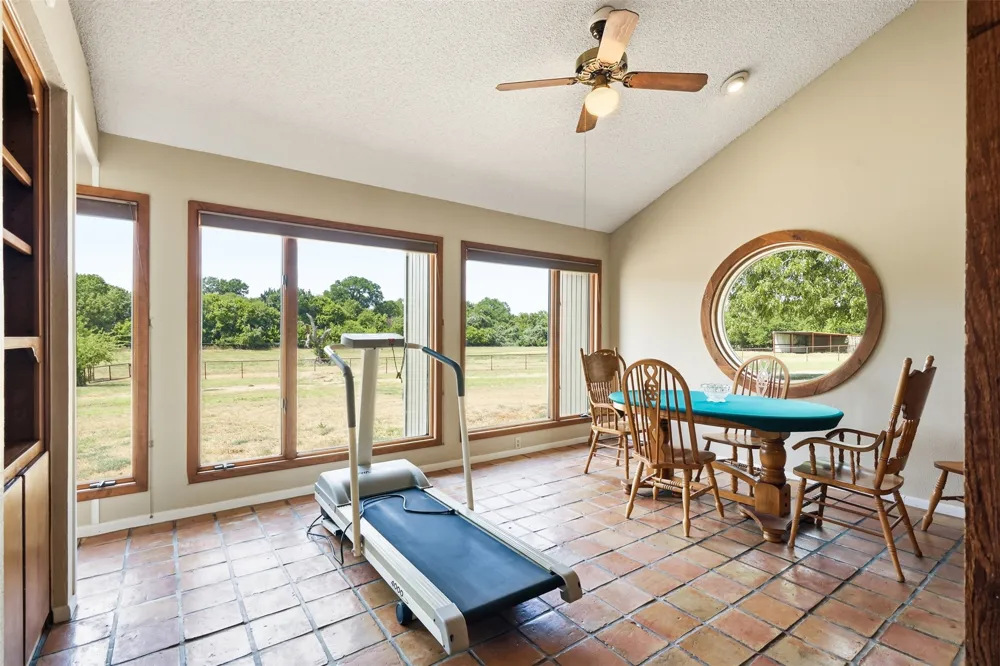 2701 FM 51 Weatherford, TX 76085