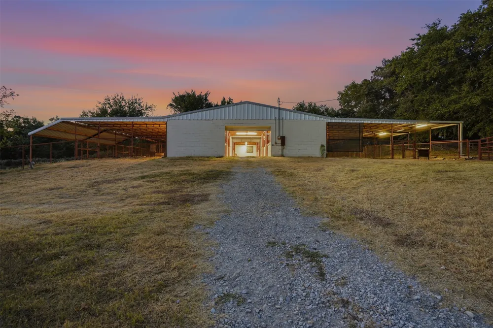 2701 FM 51 Weatherford, TX 76085