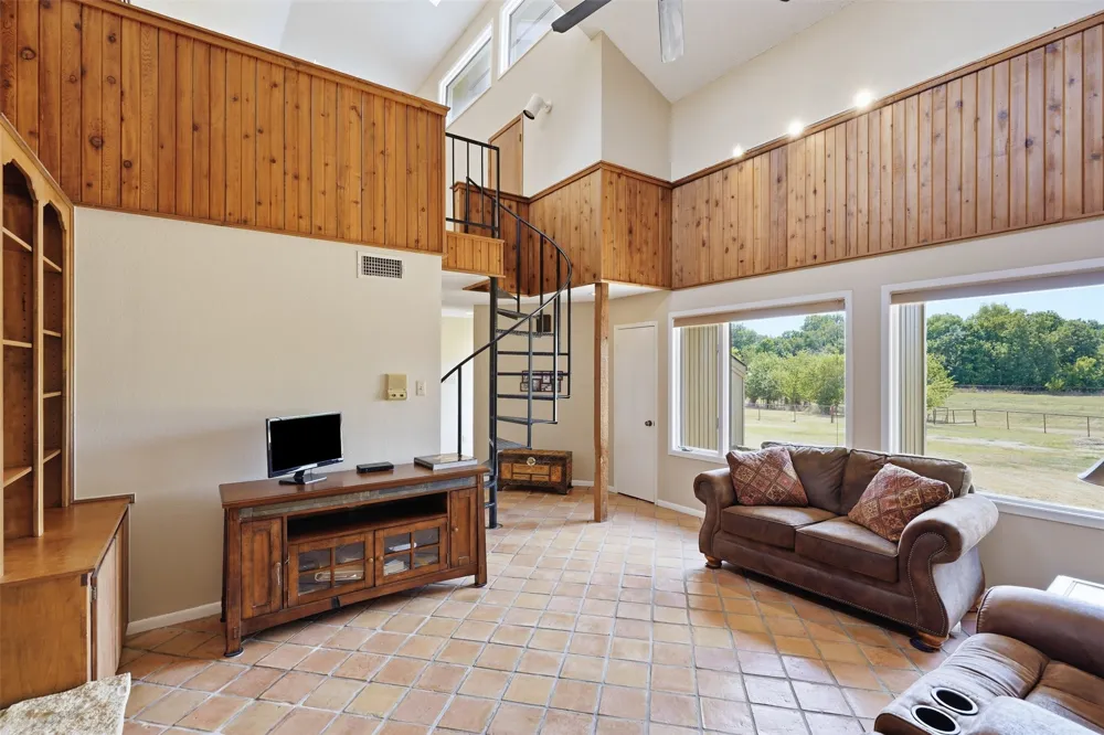 2701 FM 51 Weatherford, TX 76085