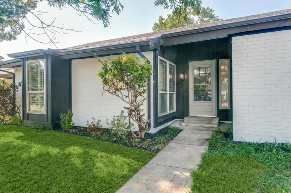 1742 Marblehead Drive Lewisville, TX 75067