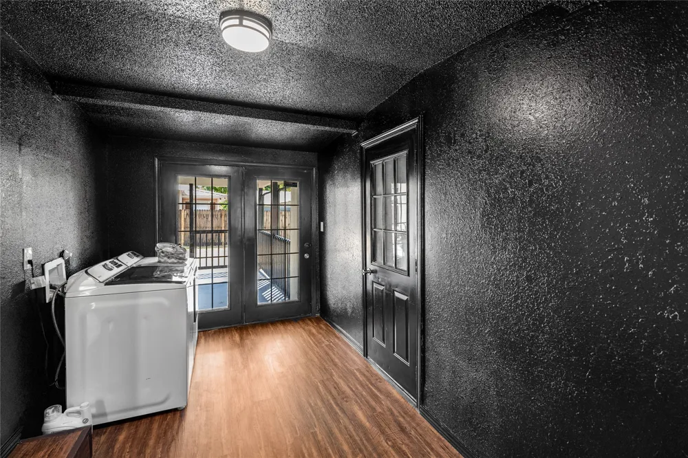 613 Houston Street Sulphur Springs, TX 75482