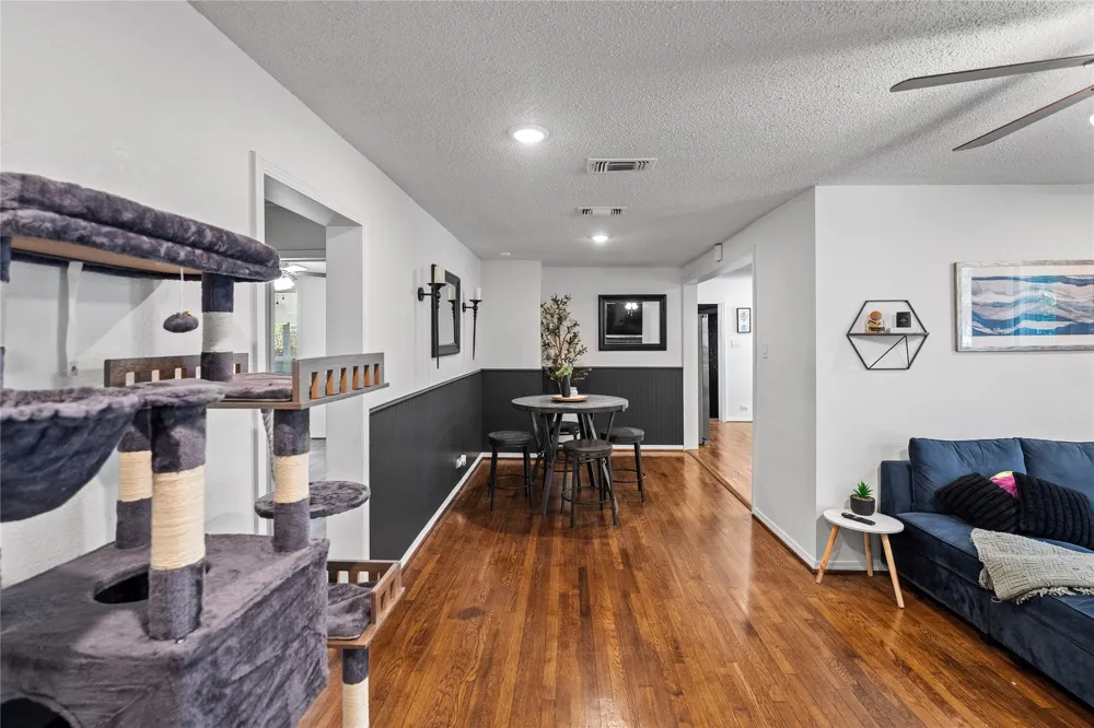 613 Houston Street Sulphur Springs, TX 75482