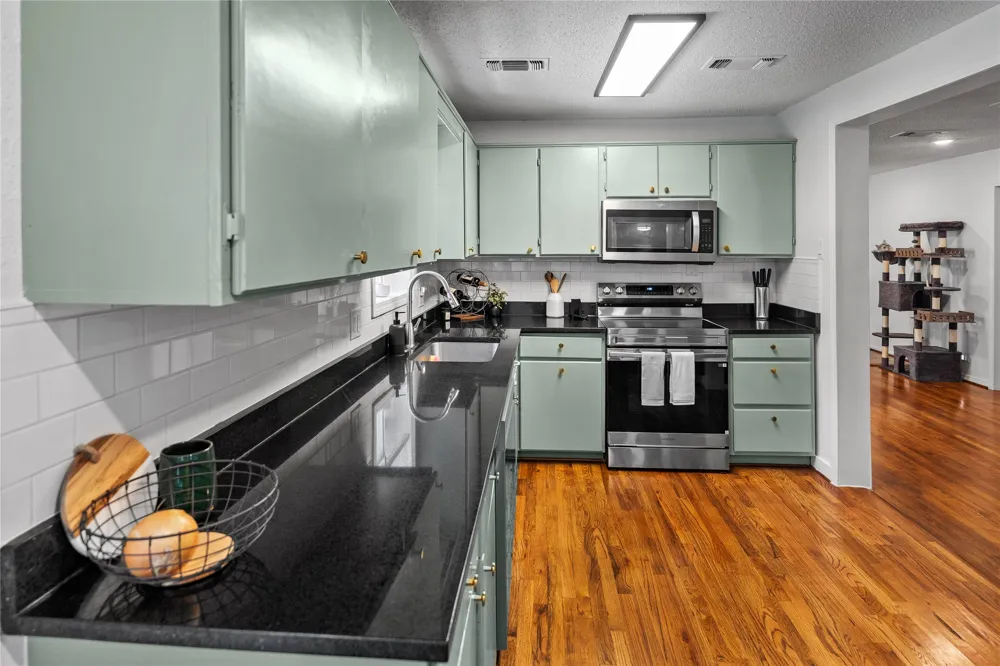 613 Houston Street Sulphur Springs, TX 75482