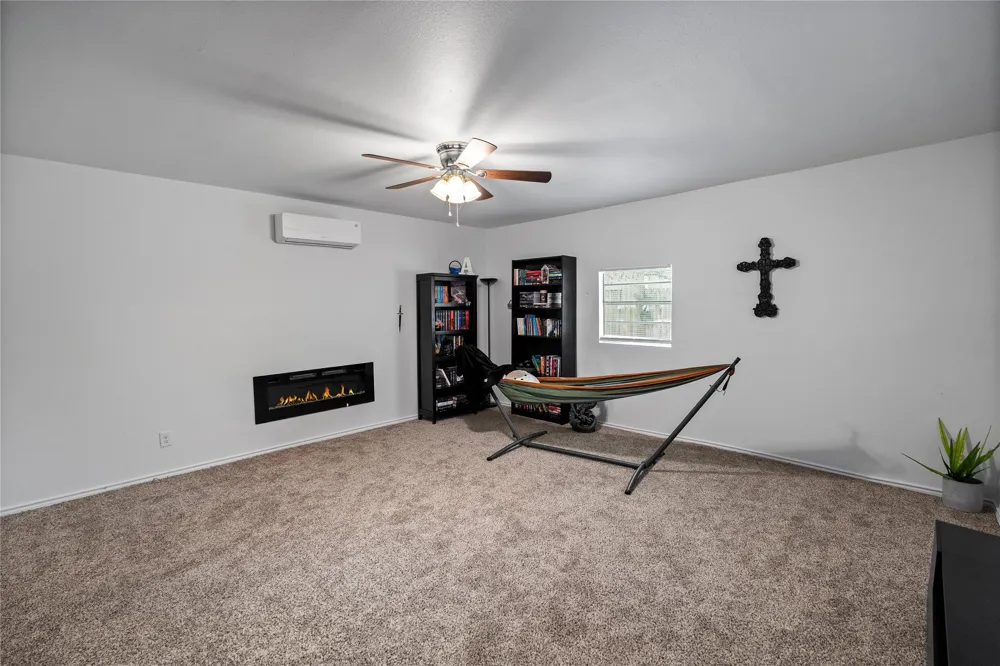 613 Houston Street Sulphur Springs, TX 75482