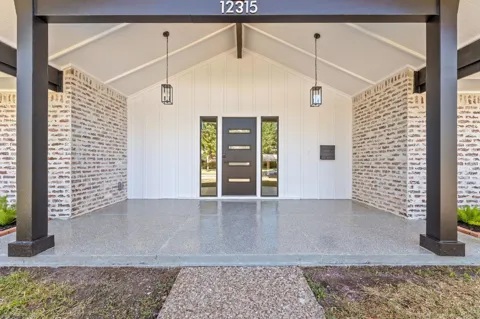 12315 Barryknoll Lane