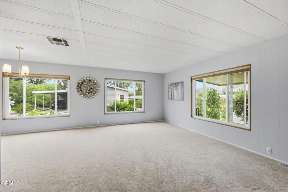 36 Isabel Avenue #95 Camarillo, CA 93012