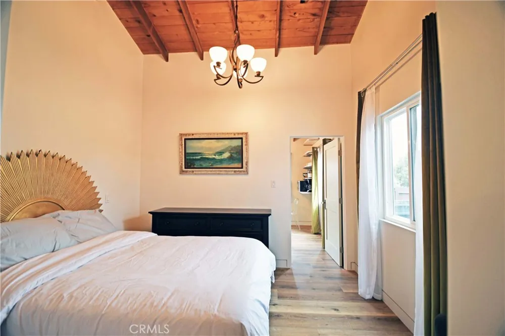 117 Kenneth Street Camarillo, CA 93010