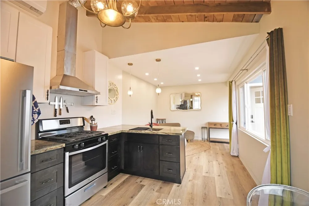 117 Kenneth Street Camarillo, CA 93010