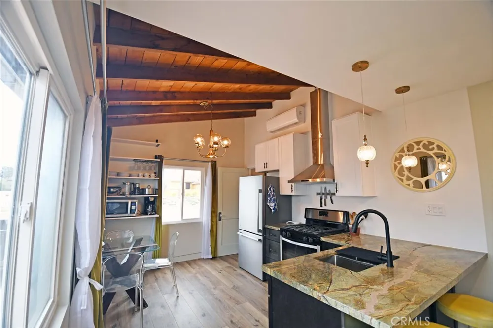 117 Kenneth Street Camarillo, CA 93010
