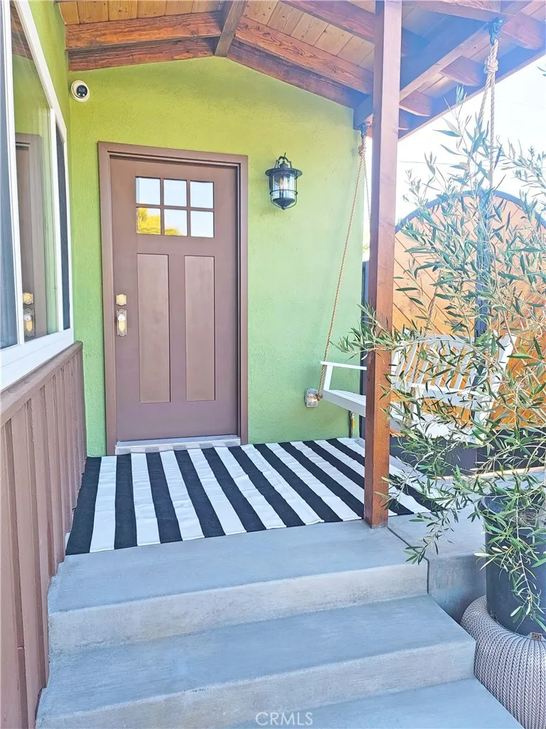 117 Kenneth Street Camarillo, CA 93010