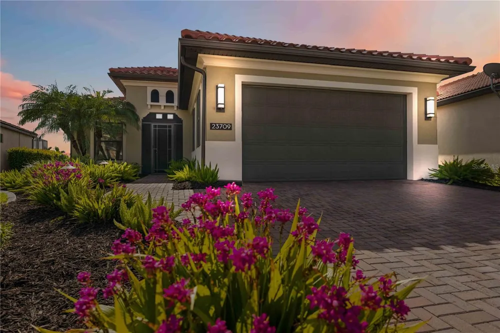 23709 WAVERLY CIRCLE Venice, FL 34293