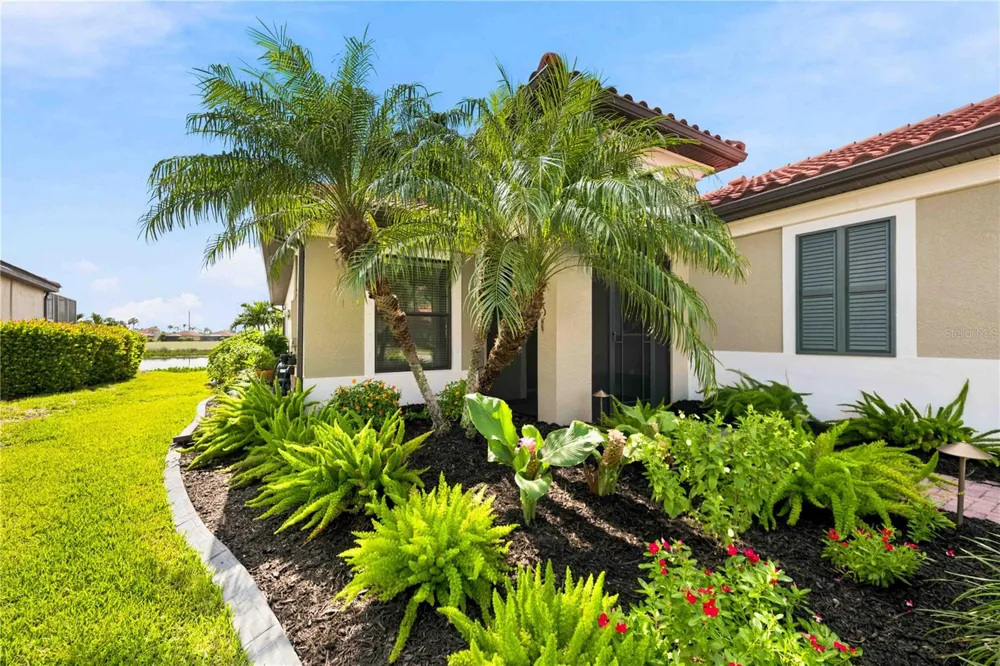 23709 WAVERLY CIRCLE Venice, FL 34293
