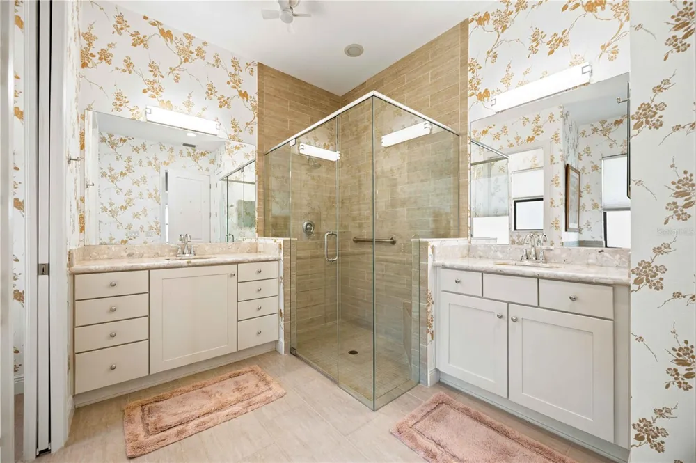 23709 WAVERLY CIRCLE Venice, FL 34293