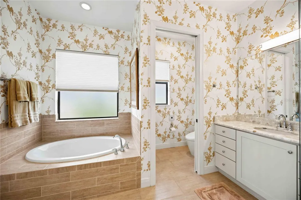 23709 WAVERLY CIRCLE Venice, FL 34293